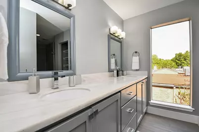811 Bayou River Drive, Houston, TX 77079 - Photo 27