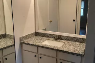 720 Memorial Mews St, Houston, TX 77079 - Photo 19