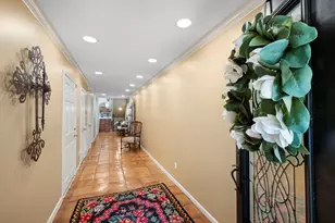 726 Montclair Blvd, Sugar Land, TX 77478 - Photo 5