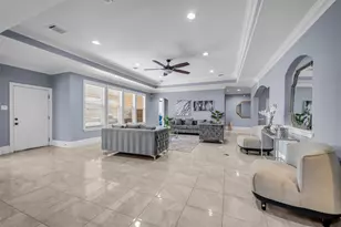 4818 Briscoe St, Houston, TX 77033 - Photo 15