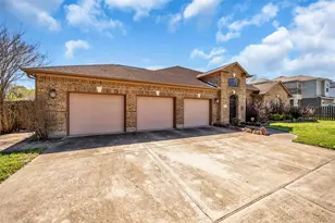 4818 Briscoe St, Houston, TX 77033 - Photo 29