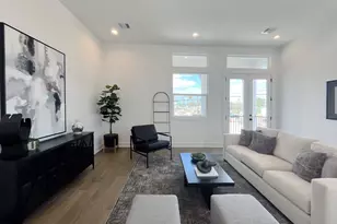 303 Marcella St, Houston, TX 77091 - Photo 11