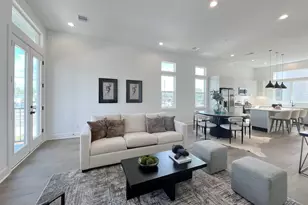 303 Marcella St, Houston, TX 77091 - Photo 9