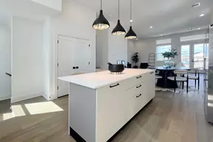 303 Marcella St, Houston, TX 77091 - Photo 5