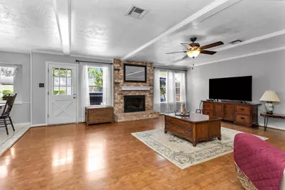 5934 Foresthaven Drive, Houston, TX 77066 - Photo 11