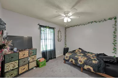 410 Freeman Avenue, Bryan, TX 77803 - Photo 5