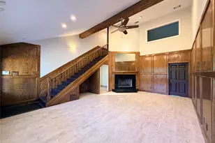 8638 Catalina Ln, Houston, TX 77075 - Photo 5
