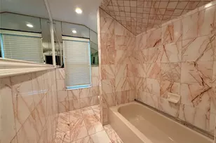 8638 Catalina Ln, Houston, TX 77075 - Photo 37