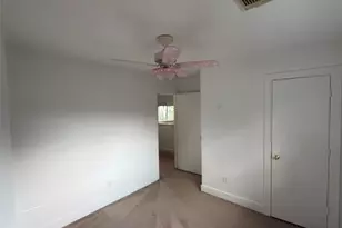 809 Dragonfly Dr, Conroe, TX 77301 - Photo 17