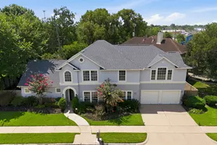 4042 Glen Cove Dr, Houston, TX 77021 - Photo 1