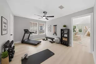 4042 Glen Cove Dr, Houston, TX 77021 - Photo 35