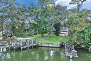 185 Lake Dr, Onalaska, TX 77360 - Photo 9