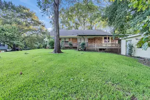 185 Lake Dr, Onalaska, TX 77360 - Photo 19