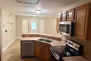 2311 24th St N, Texas City, TX 77590 - Photo 9