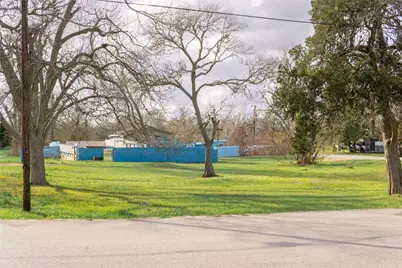 204 3rd Street, Rosenberg, TX 77471 - Photo 3