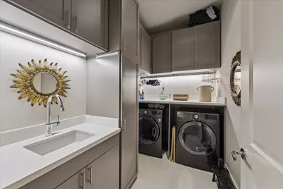 1409 Post Oak Boulevard #2202, Houston, TX 77056 - Photo 33