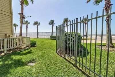 7000 Seawall Boulevard #911, Galveston, TX 77551 - Photo 11