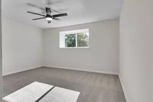 4406 Trafalgar Dr, Houston, TX 77045 - Photo 17