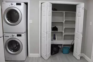 5305 Southlea St, Houston, TX 77033 - Photo 13