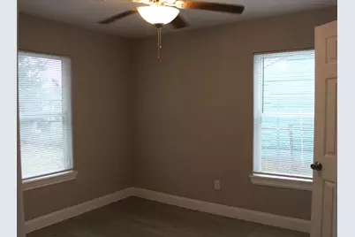 5305 Southlea Street, Houston, TX 77033 - Photo 21