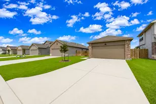 14469 Sugar Pines Dr, Conroe, TX 77302 - Photo 3