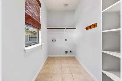 607 Travis Street #5, Webster, TX 77598 - Photo 25