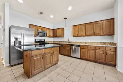 607 Travis Street #5, Webster, TX 77598 - Photo 11