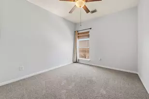 607 Travis St, Webster, TX 77598 - Photo 23