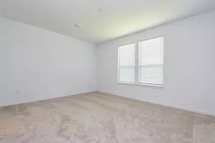 1304 Ventura Crk Dr, Katy, TX 77493 - Photo 11