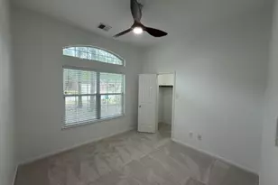 203 Fairwind Trail Dr, The Woodlands, TX 77385 - Photo 21