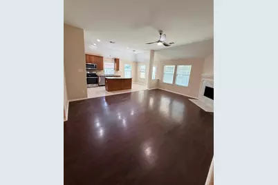 203 Fairwind Trail Drive, Conroe, TX 77385 - Photo 11