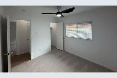 203 Fairwind Trail Drive, The Woodlands, TX 77385 - Photo 25