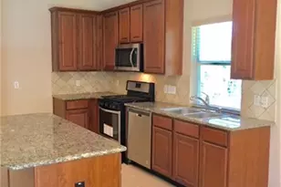 203 Fairwind Trail Dr, Conroe, TX 77385 - Photo 13
