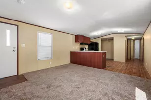 3031 Bay Oaks Harbor Dr, Baytown, TX 77523 - Photo 9