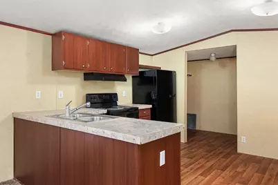 3031 Bay Oaks Harbor Drive, Baytown, TX 77523 - Photo 11