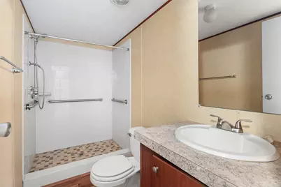 3031 Bay Oaks Harbor Drive, Baytown, TX 77523 - Photo 15