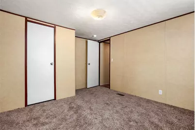 3031 Bay Oaks Harbor Drive, Baytown, TX 77523 - Photo 17