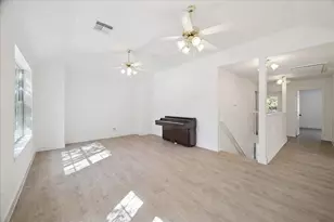 12128 La Salle River Rd, Conroe, TX 77304 - Photo 21