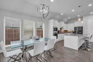 166 Painted Trillium Dr, Conroe, TX 77304 - Photo 7