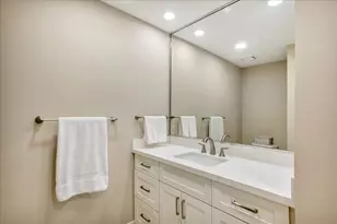 11806 Orchard Mountain Dr, Houston, TX 77059 - Photo 27