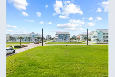 11502 Sea Butterfly, Galveston, TX 77554 - Photo 23