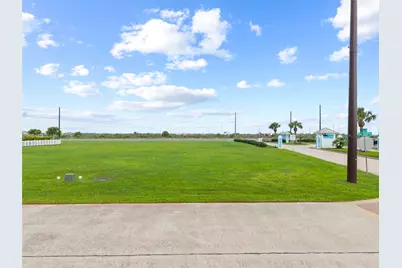11502 Sea Butterfly, Galveston, TX 77554 - Photo 7