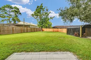 5438 Novak Ct, Danbury, TX 77534 - Photo 15