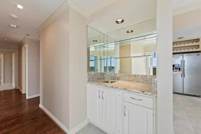3350 McCue Road #2301, Houston, TX 77056 - Photo 15