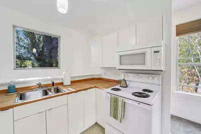 1802 W 14th 1/2 Street, Houston, TX 77008 - Photo 15