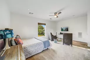 1802 W 14th 1/2 St, Houston, TX 77008 - Photo 13