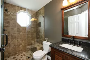 6102 Fox Wind Ct, Houston, TX 77041 - Photo 17