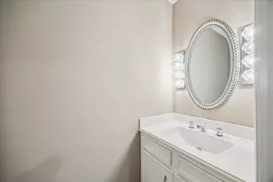 85 Crestwood Cir, Sugar Land, TX 77478 - Photo 15