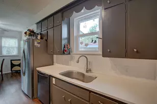 242 S Franklin St, La Grange, TX 78945 - Photo 13