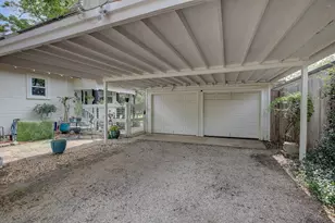 242 S Franklin St, La Grange, TX 78945 - Photo 25